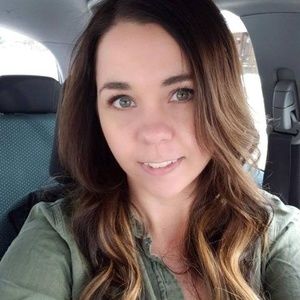 Meet your Posher, Vanessa